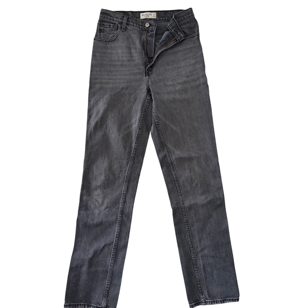 Abercrombie & Fitch 90’s Straight Leg Ultra High Rise Grey Jeans